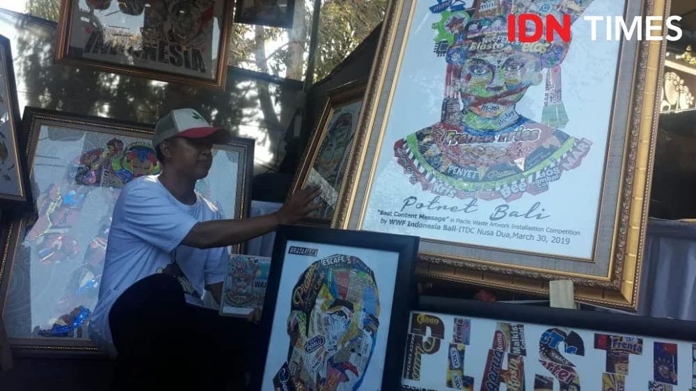 “Agus Janar Si Wajah Plastik Yang Multitalenta” Ciptakan Lukisan Wajah Orang Berbahan Sampah Plastik